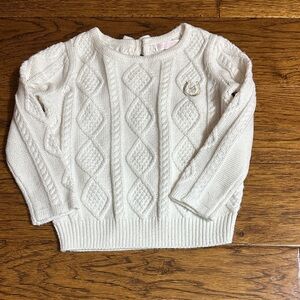 Elegant creamCable Knit Sweater